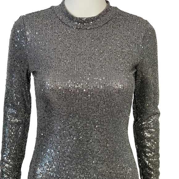 Guess Silver Gray Sequin Long Sleeve Body-con Stretch Cocktail Dress Sz S - Picture 2 of 10
